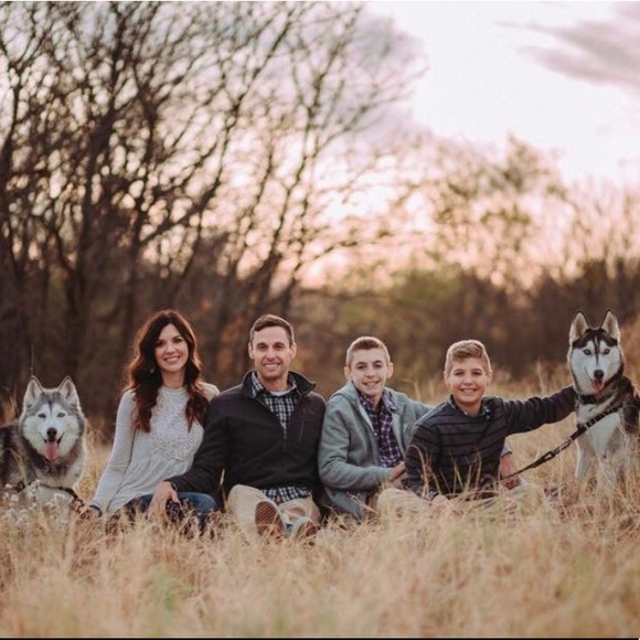 Meet your Posher, Vicki - Picture 8 of 16